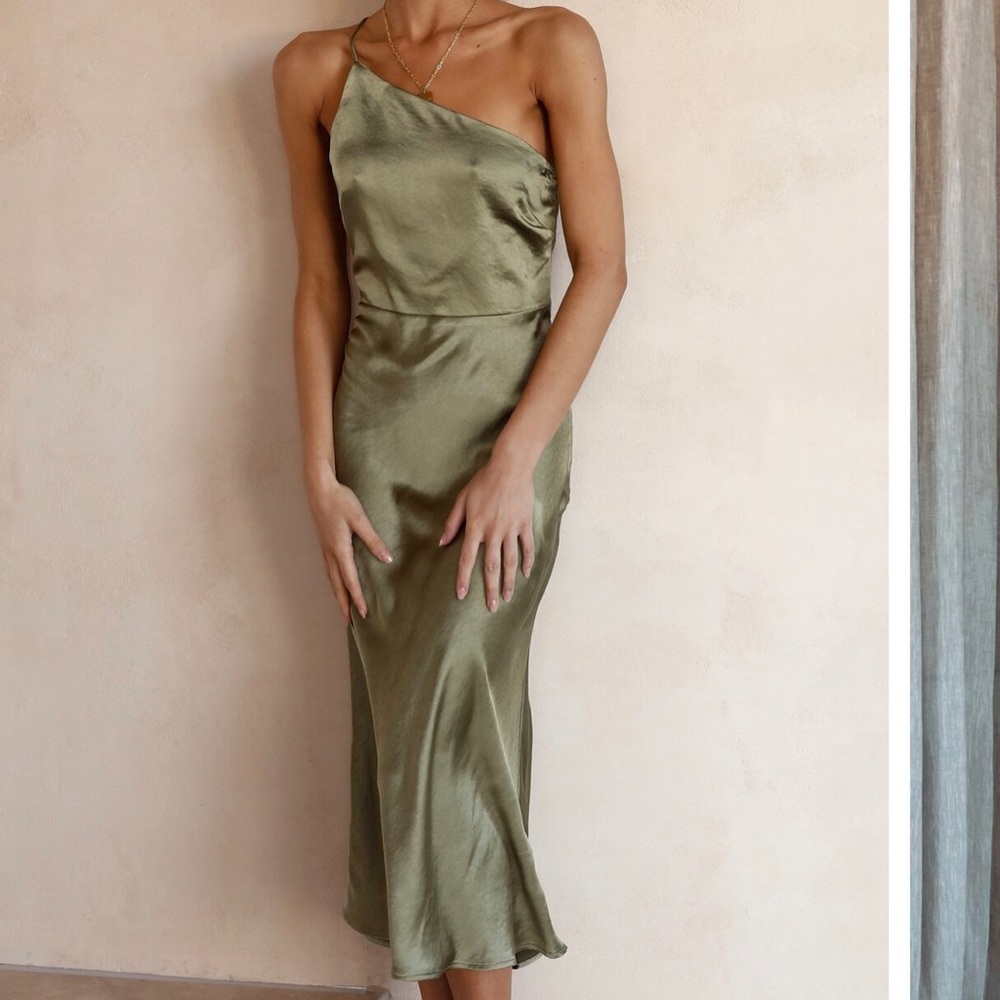 Size 4/6 Midi Dress